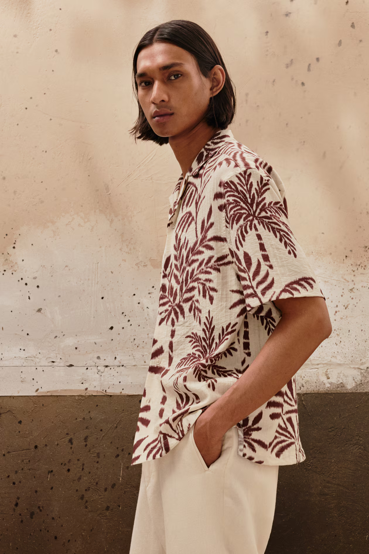 Beige/Patterned