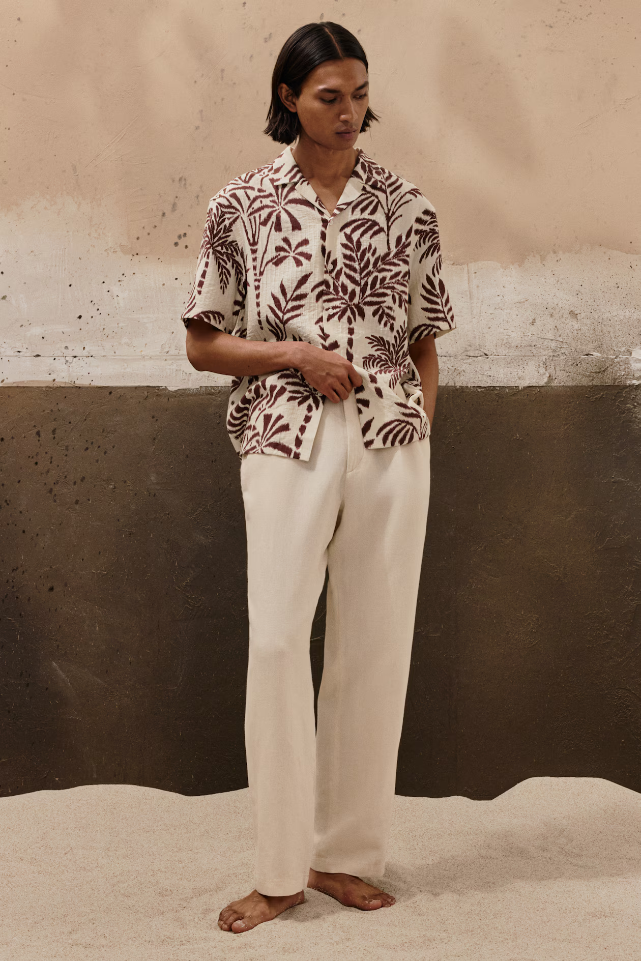 Beige/Patterned