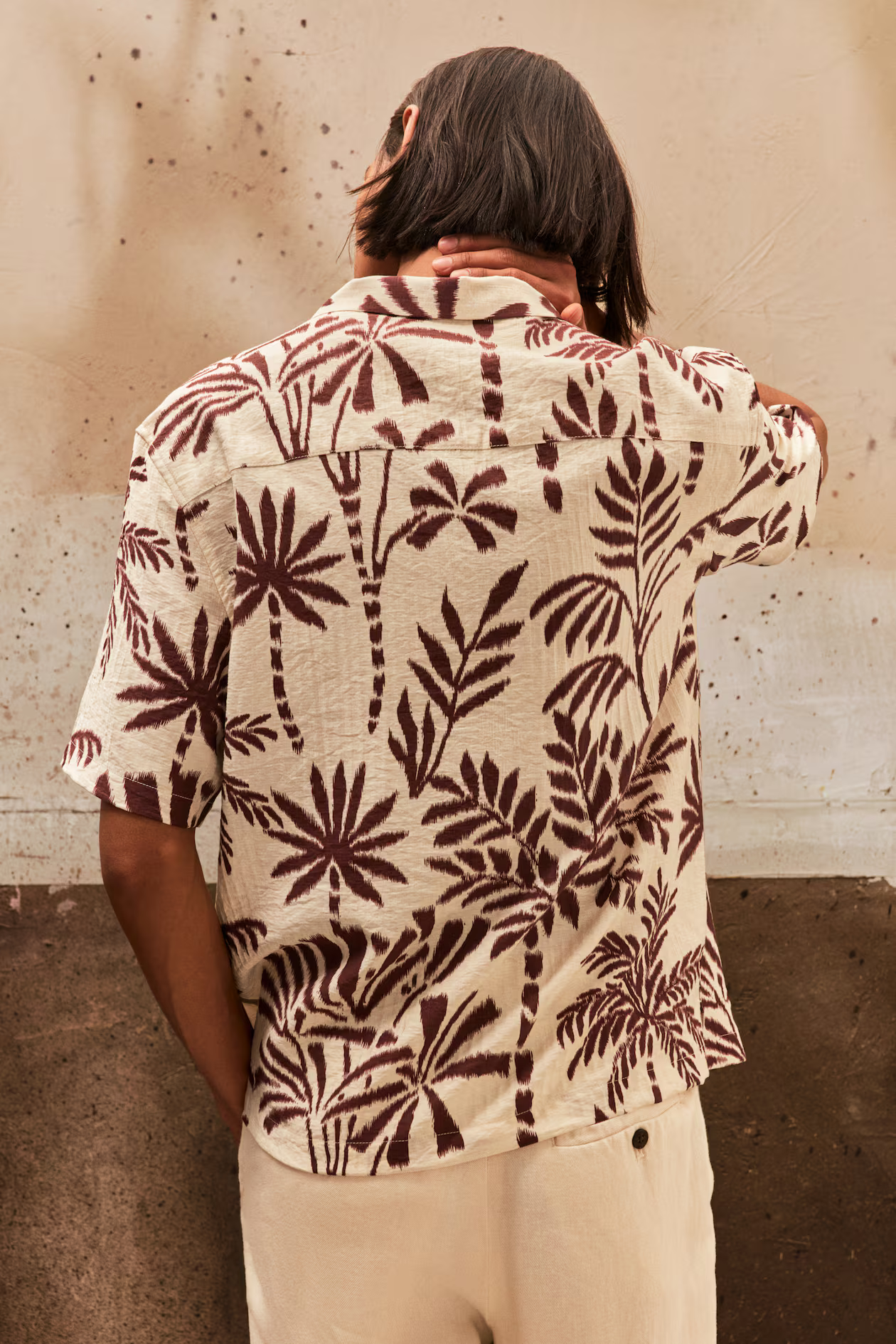 Beige/Patterned